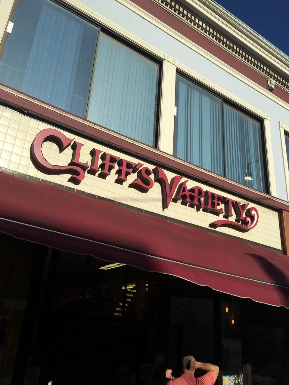 Cliff's Variety