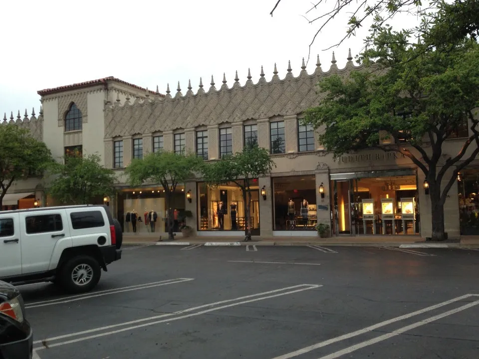 Highland Park Village