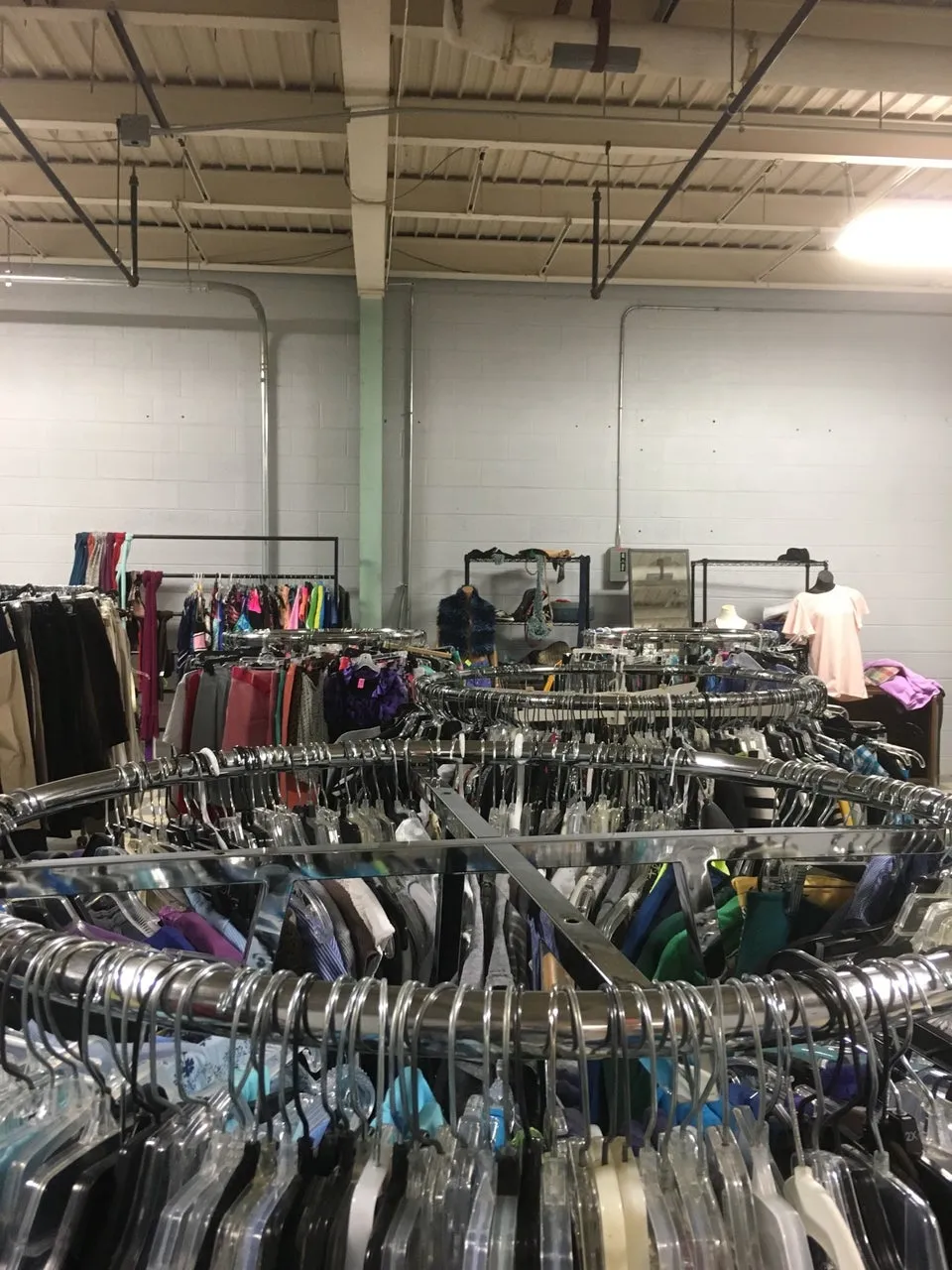 Diversity Thrift & Vintage