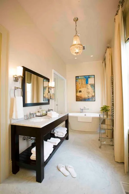 Stonehurst Place Bed & Breakfast