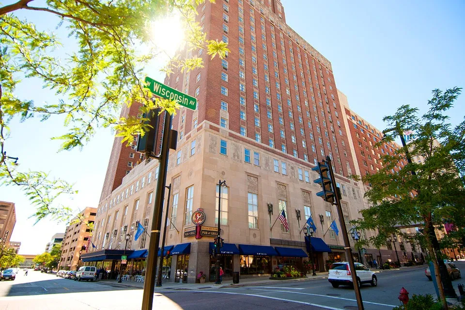 Milwaukee Hilton-City Center