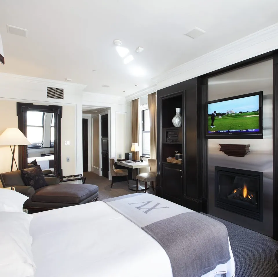 Fifteen Beacon Hotel