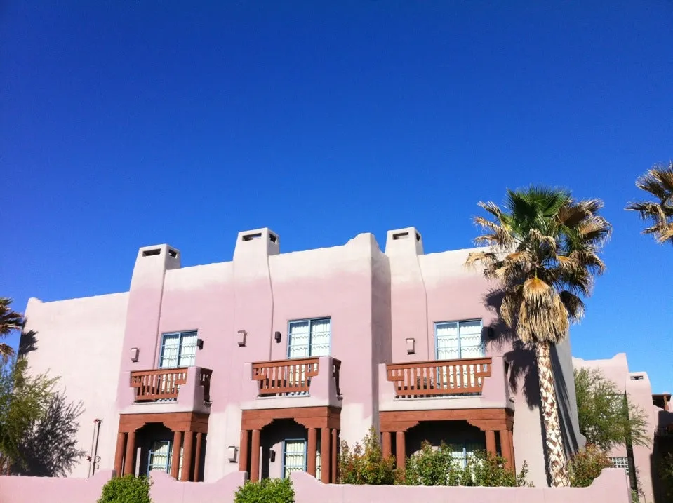 Lodge on the Desert