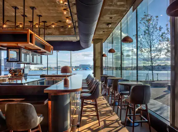 Canopy by Hilton Baltimore Harbor Point