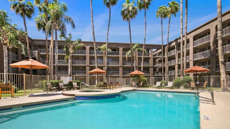 Scottsdale Thunderbird Suites