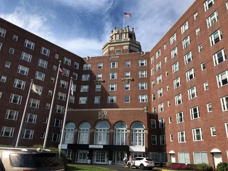 Berkeley Oceanfront Hotel