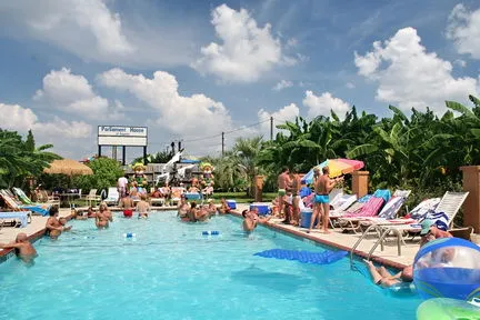 Parliament Resort Of Augusta