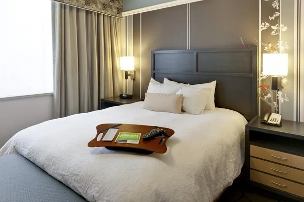 Hampton Inn & Suites