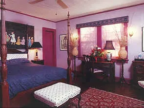 Hibiscus House B&B