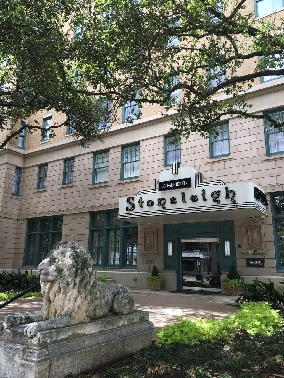 Le Méridien Dallas, The Stoneleigh