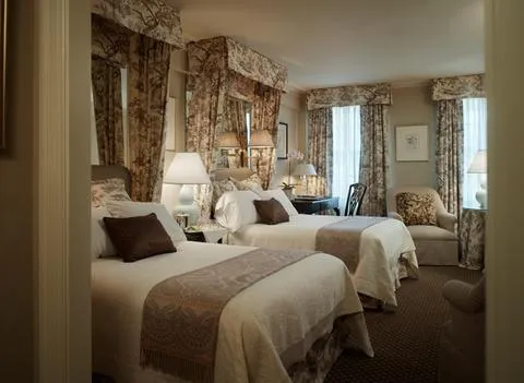 Eliot Hotel