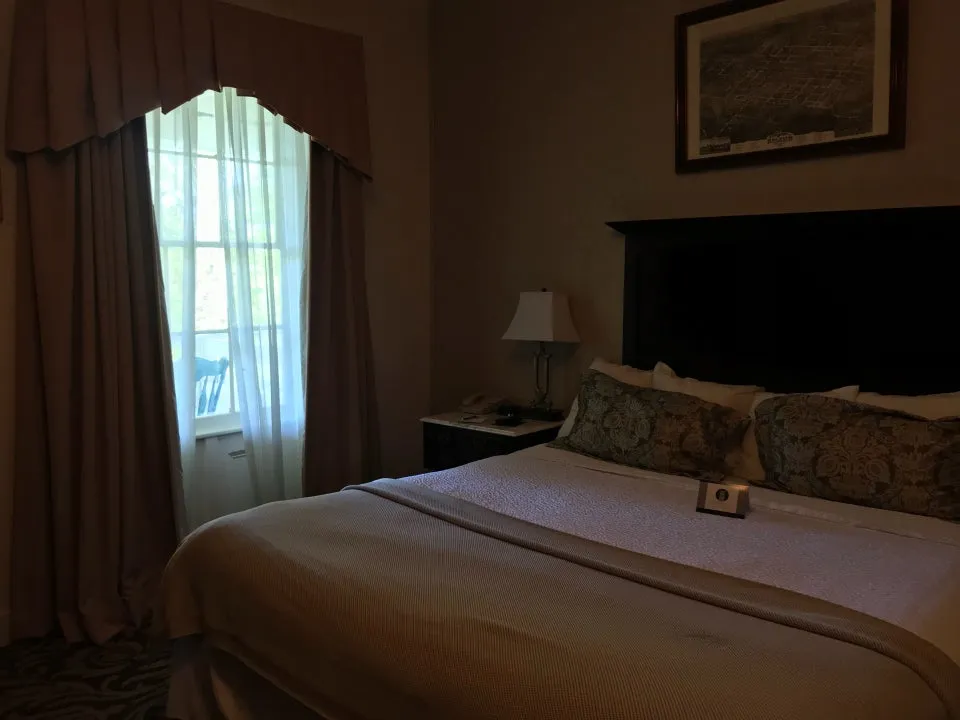 Linden Row Inn