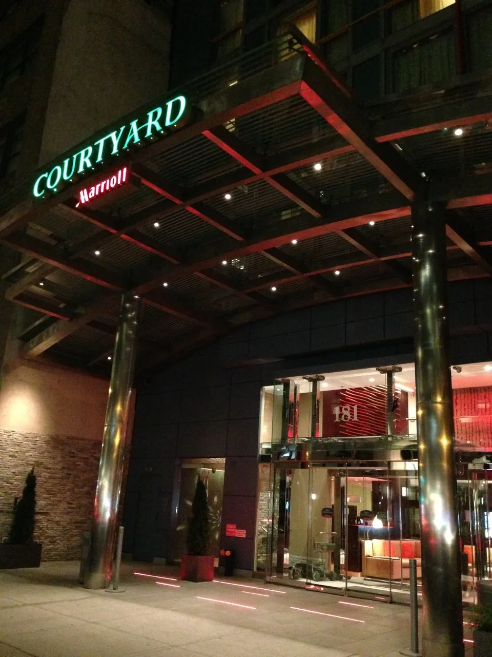 Courtyard by Marriott New York Manhattan/SoHo