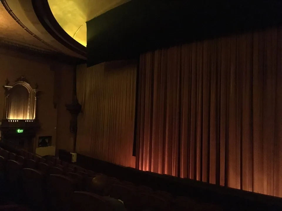 Grand Lake Theater