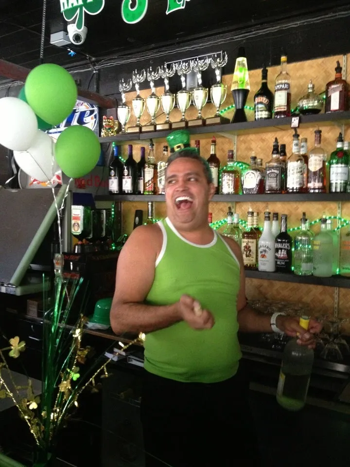 Tapa's Lanai Bar