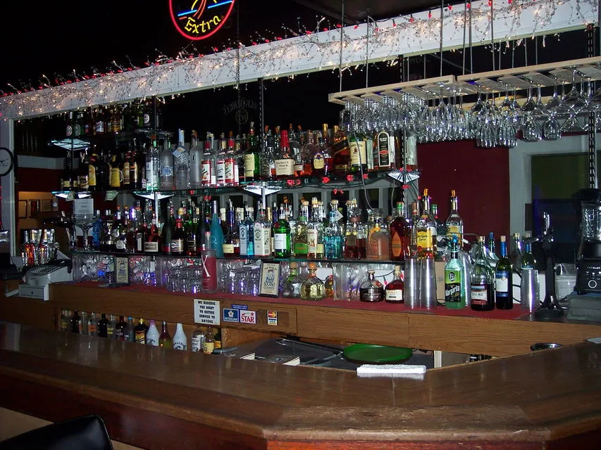 Townhouse Cocktail Lounge