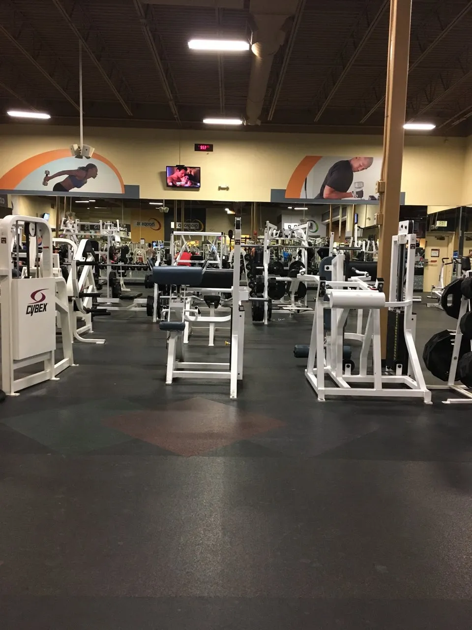 24 Hour Fitness
