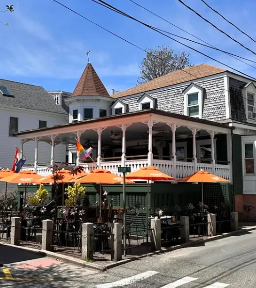Grotta Bar