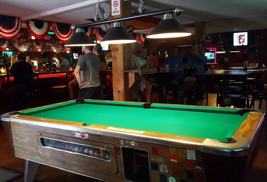 George  Formerly: George's Your Country Sports Bar