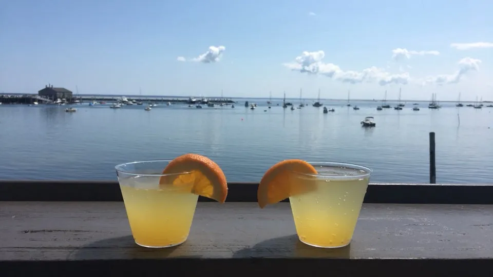 Aqua Bar