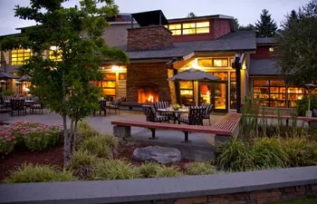 Cedarbrook Lodge