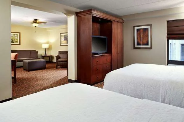 Hampton Inn Cleveland-Downtown