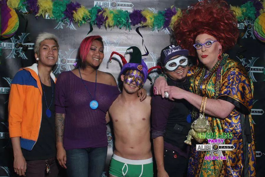 Alibi East & Back Alley Bar