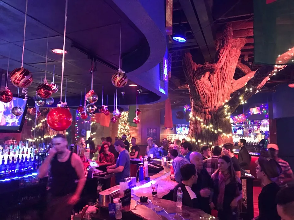 Bradley's on 7th