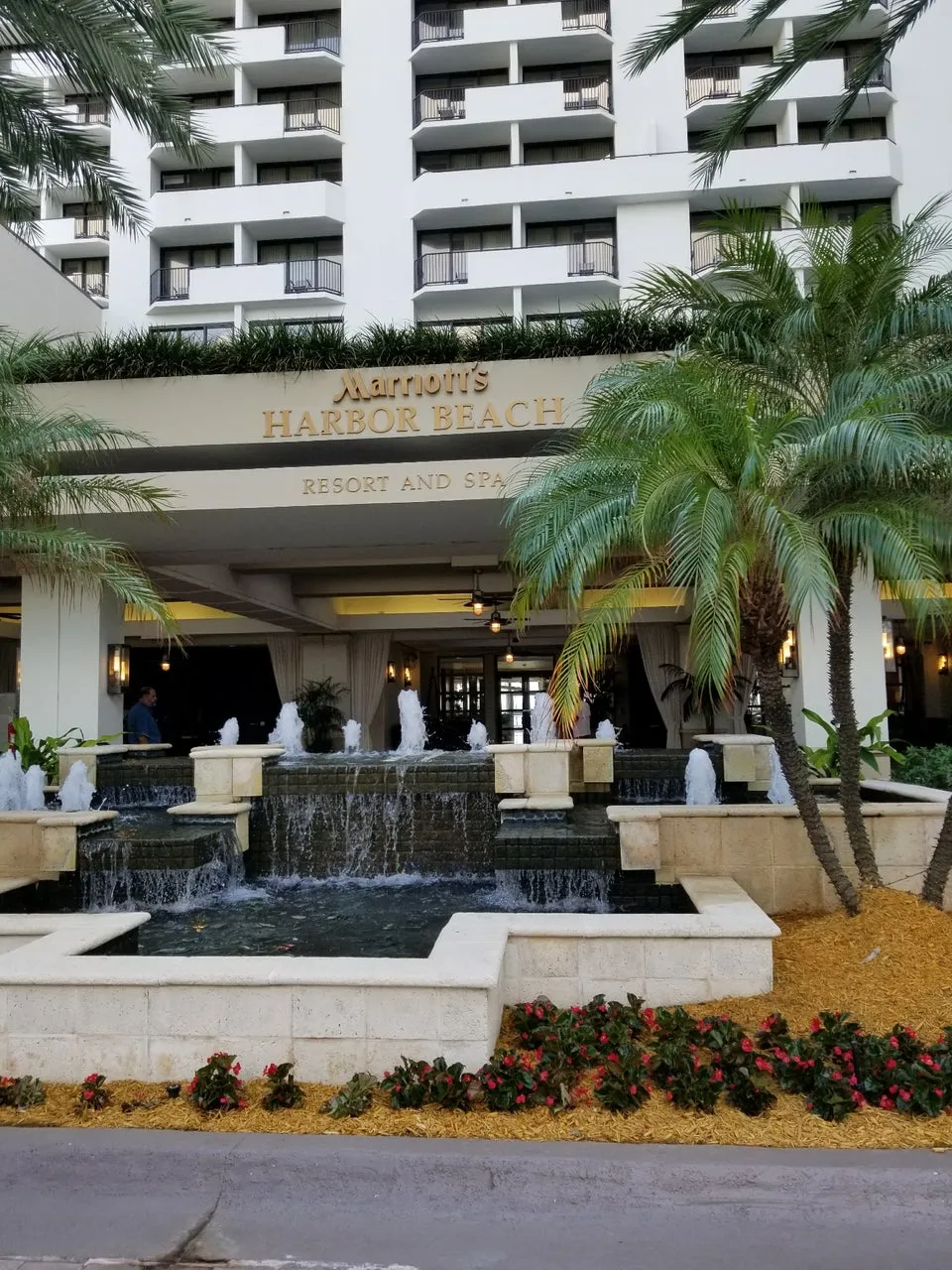 Fort Lauderdale Marriott Harbor Beach Resort & Spa