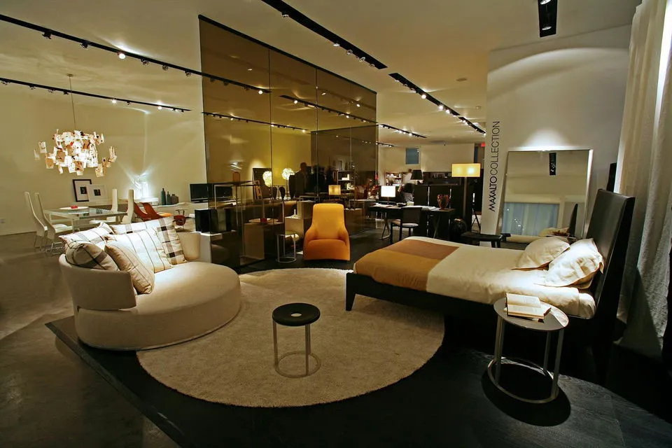 Diva Group - B&B Italia Showroom Los Angeles