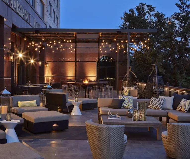Renaissance Austin Hotel