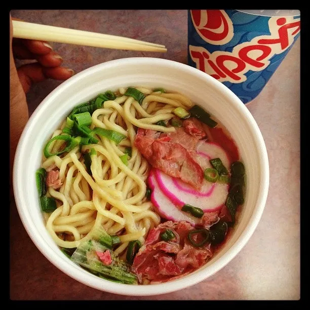 Zippy's Kalihi