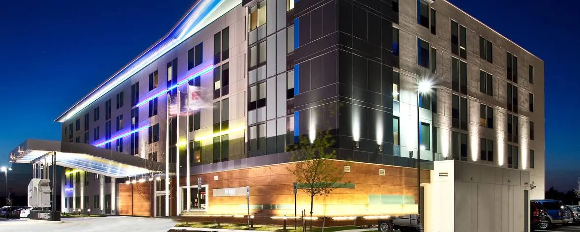 Aloft Dulles Airport North