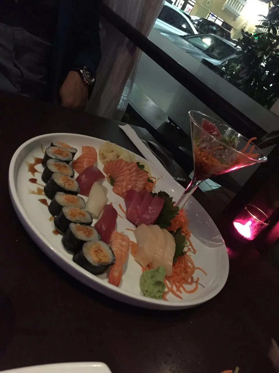 Tee Jay Thai Sushi \| Wilton Manors