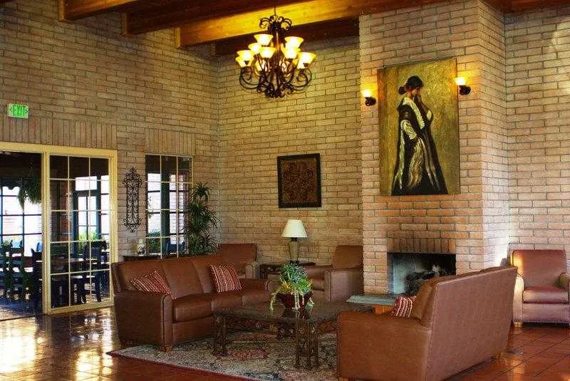 Sierra Suites