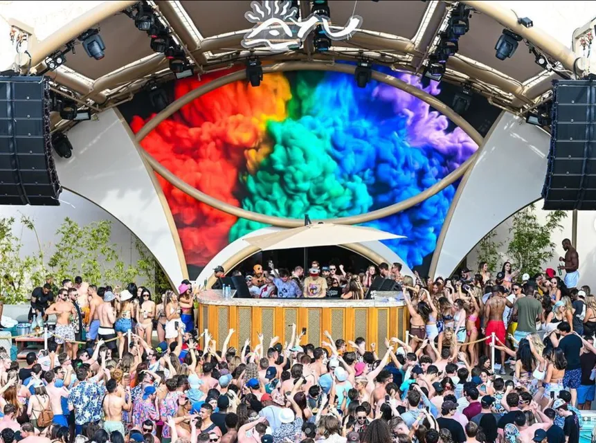 AYU Dayclub