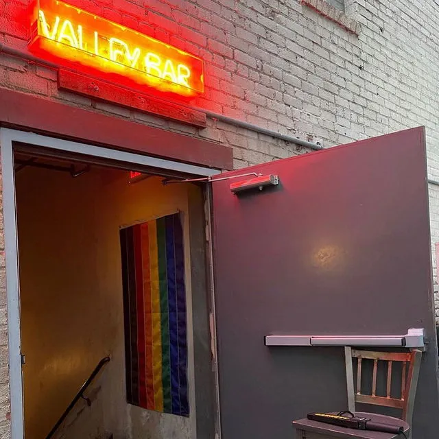 Valley Bar