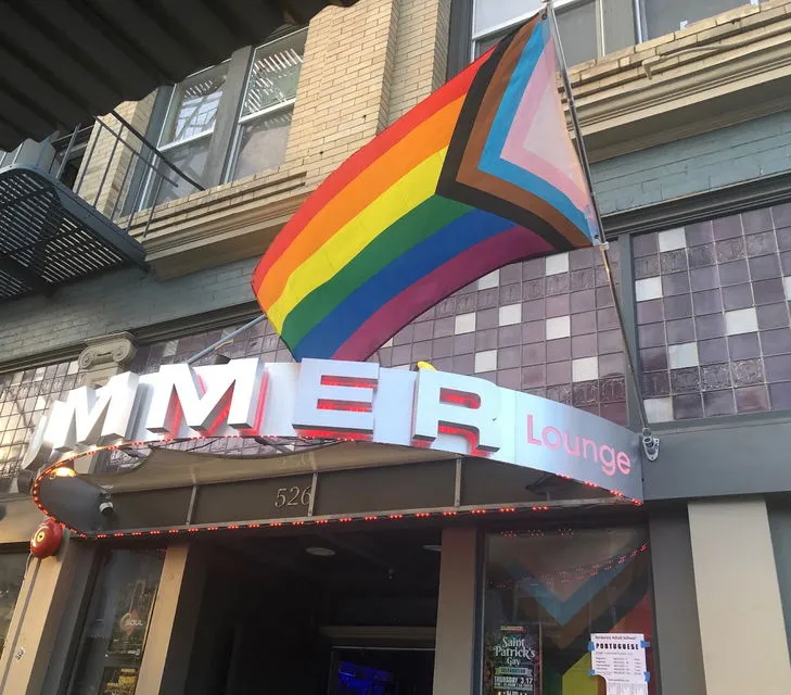 Summer Bar & Lounge