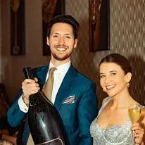 Fizz Champagne & Bubbles Bar