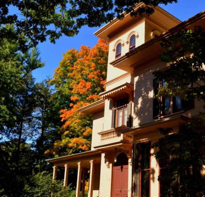 Emily Dickinson Museum