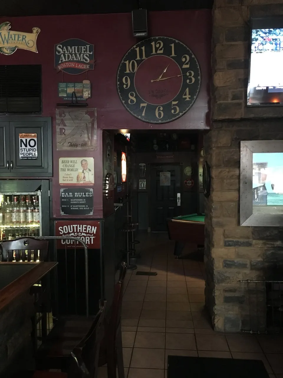 Bar 32