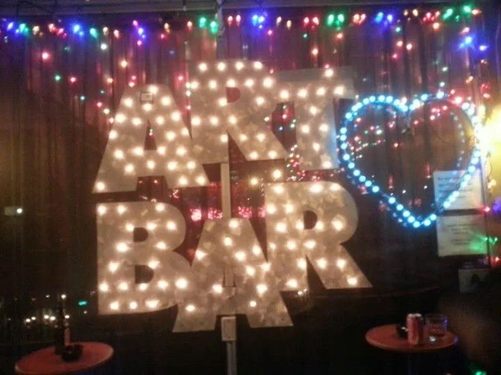 Art Bar