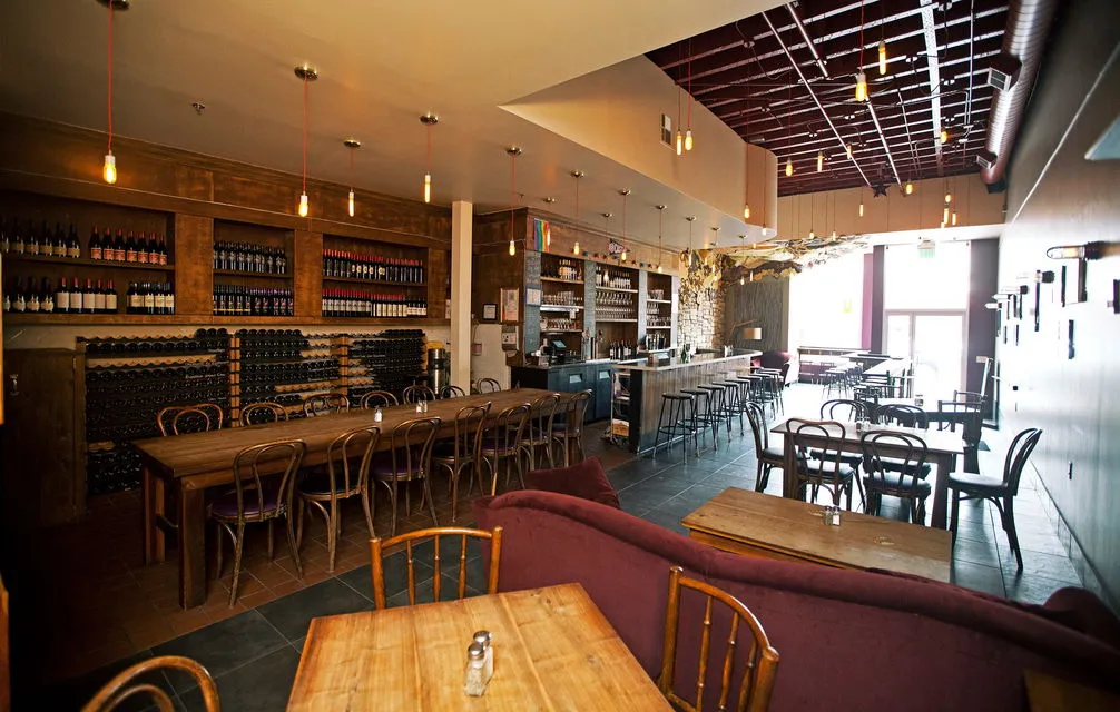 Blush! Wine Bar