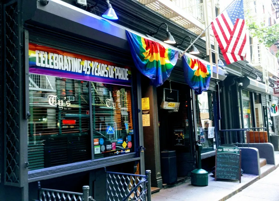 Ty's Bar NYC
