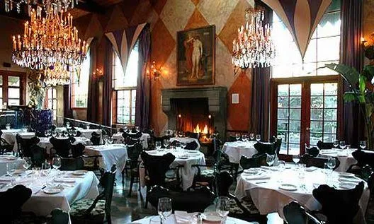 Cafe La Boheme