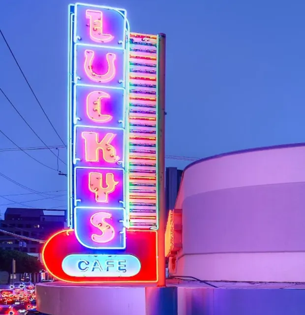 Lucky's Cafe