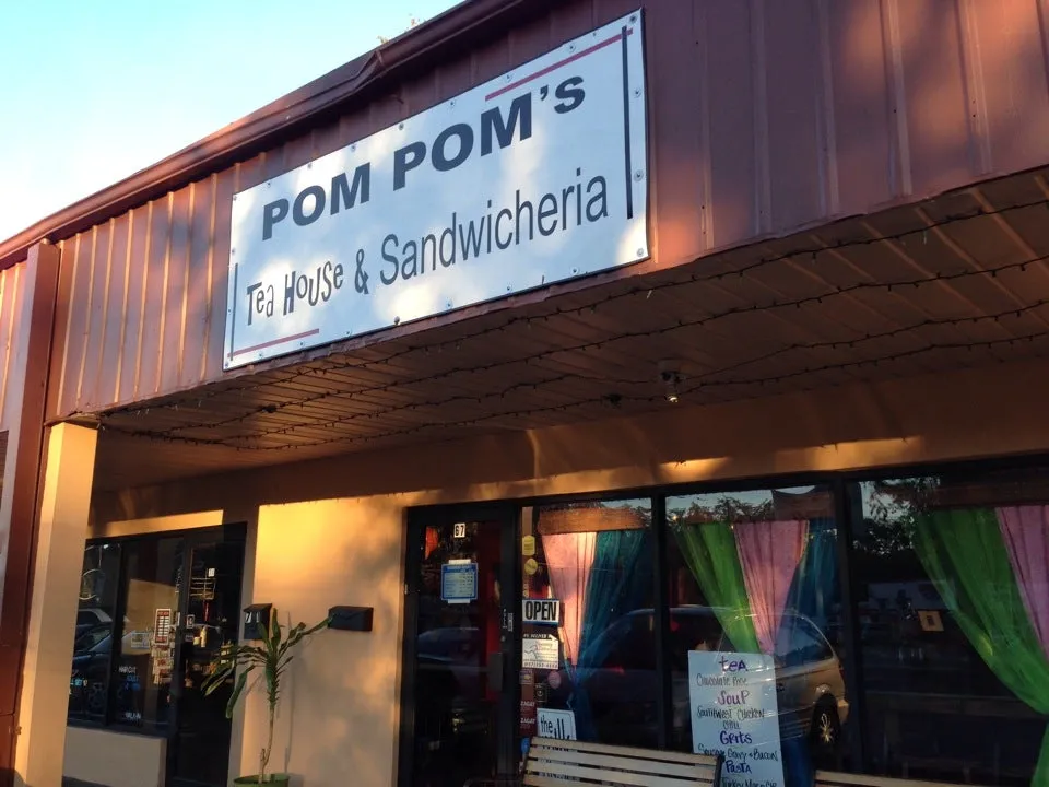 Pom Pom's Teahouse & Sandwicheria