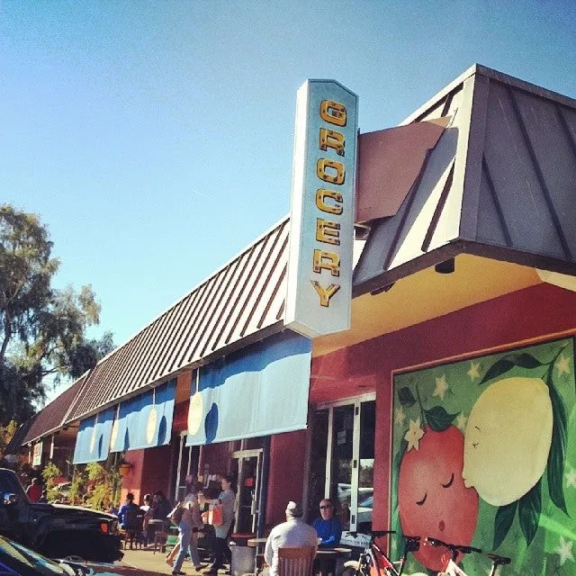 La Grande Orange Grocery & Pizzeria