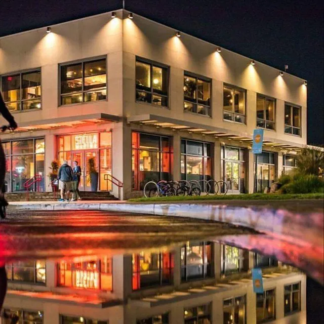 Stella Marina Restaurant & Bar