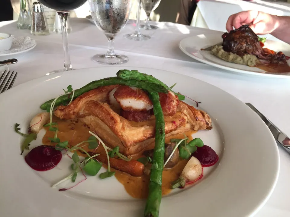 Saint-Jacques French Cuisine